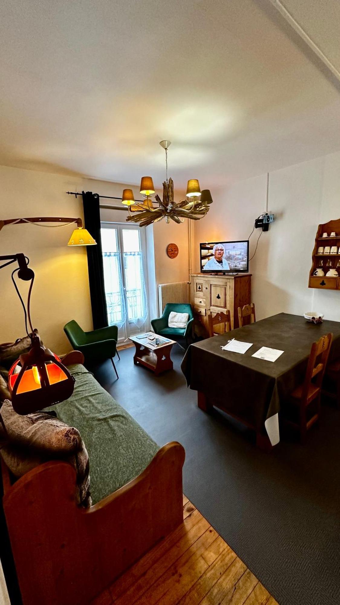 Les Montagnettes Apartment ภายนอก รูปภาพ