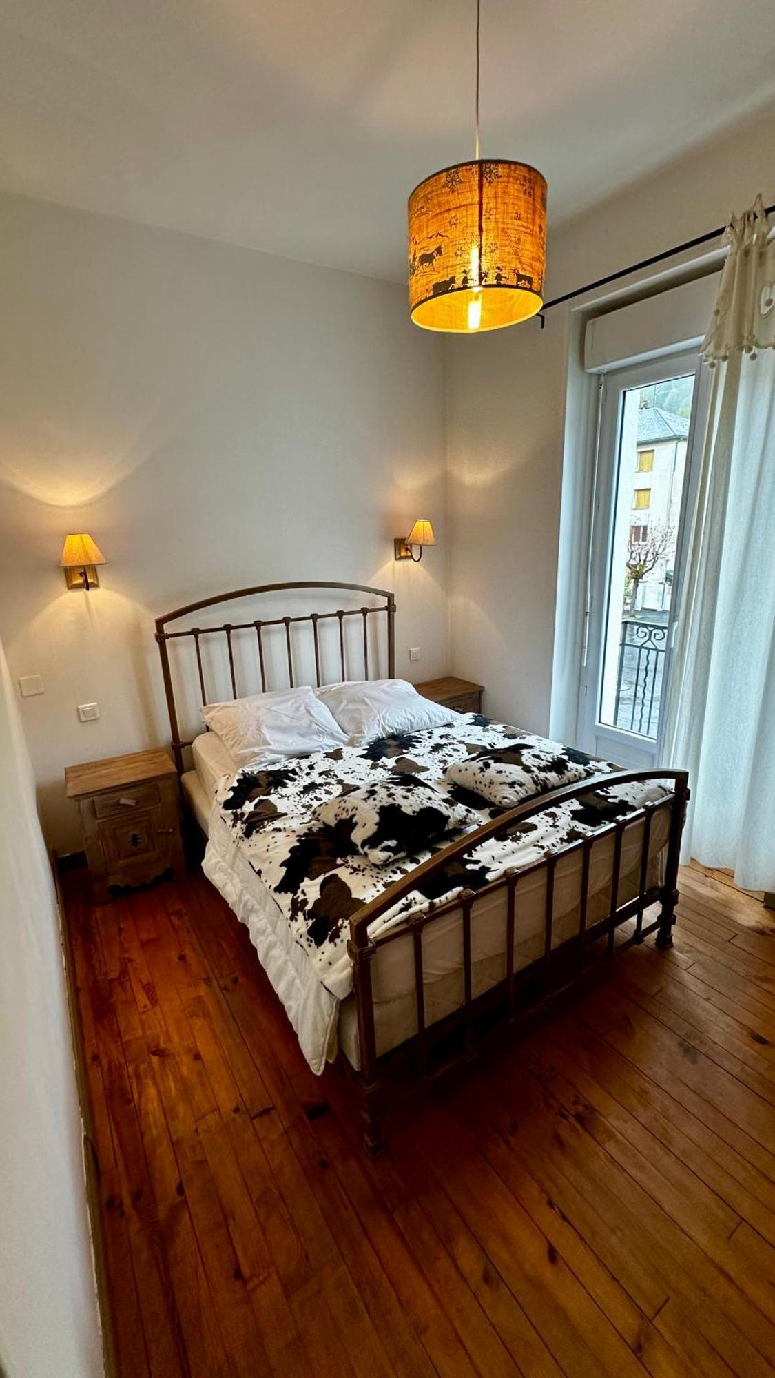 Les Montagnettes Apartment ภายนอก รูปภาพ