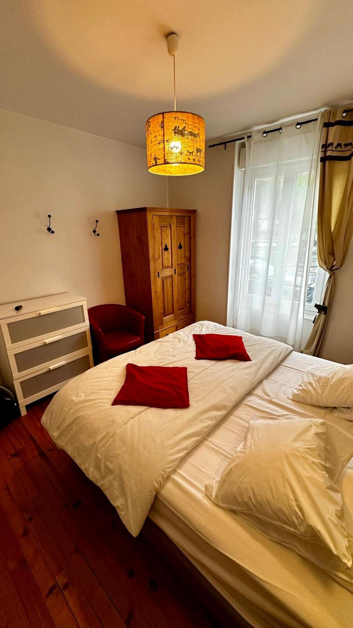 Les Montagnettes Apartment ภายนอก รูปภาพ